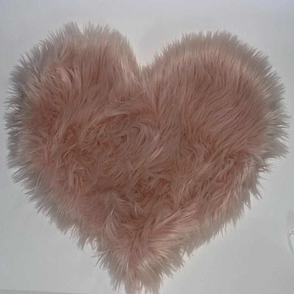 Furry Heart-Shaped Pillow Cover - Pink